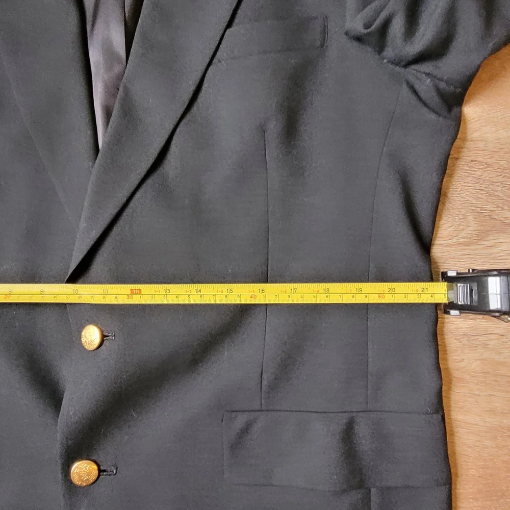 HART SCHAFFNER MARX Classic Black Golde 2-Button Single Rear Vent Blazer - 44L.